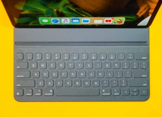 Photo of a smart keyboard near an ipad